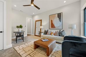 Second bedroom with ceiling fan